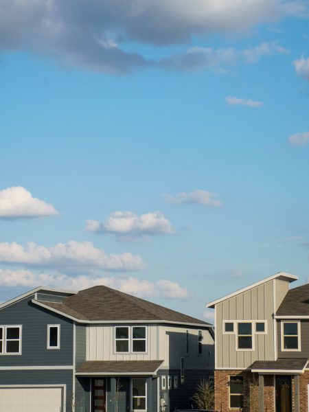 photo of homes in a modern neighborhood for builder segment